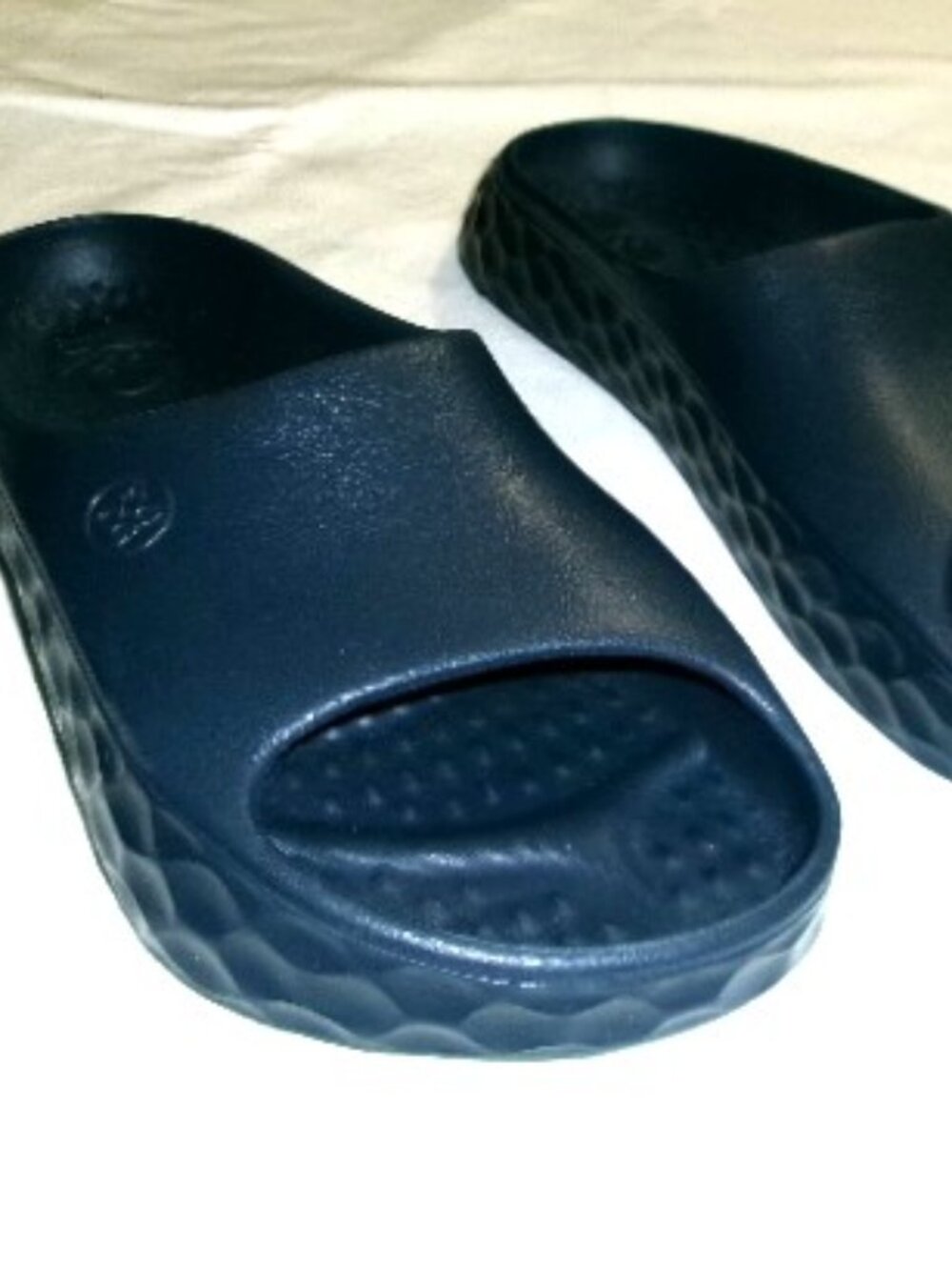 G/FORE Unisex Slip-On Sandals Navy (Men's size 8 & Women's size 10)